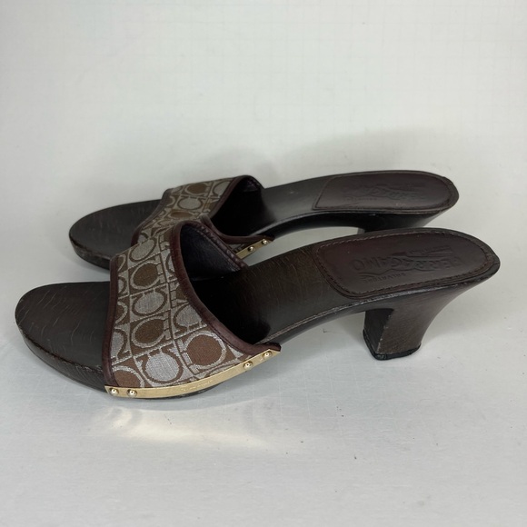 salvatore ferragamo sandals women Size 7.5B Signature Brown Textile Italy - Picture 4 of 16
